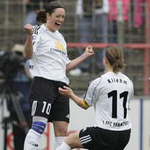 Frankfurts Nationalspielerin Renate Lingor erzielte zwei Treffer